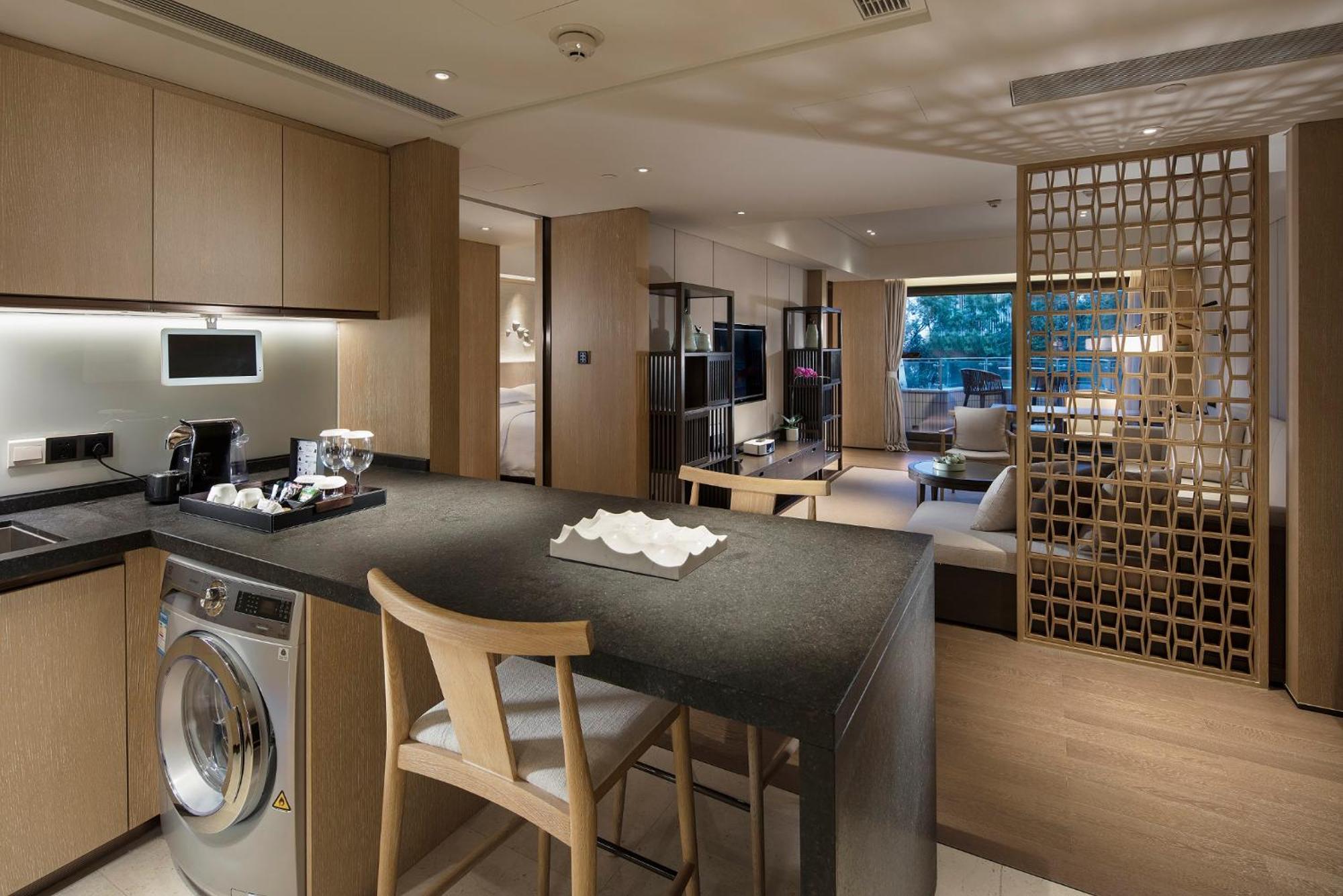 Hilton Shenzhen Shekou Nanhai Екстер'єр фото